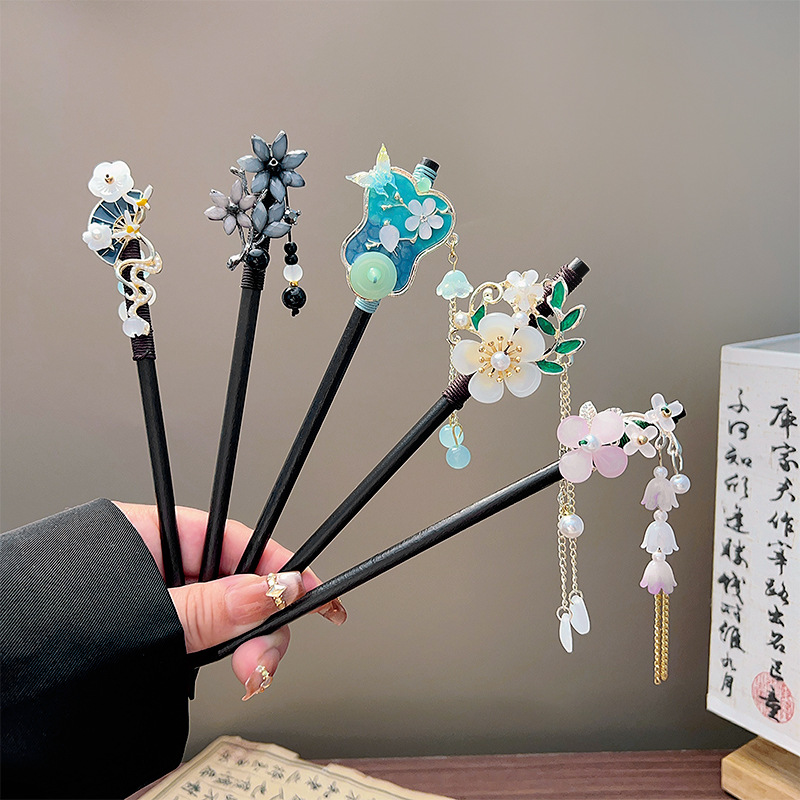 Women'S Accessories H&M - Classic Tassel Hair Stick Black Wooden