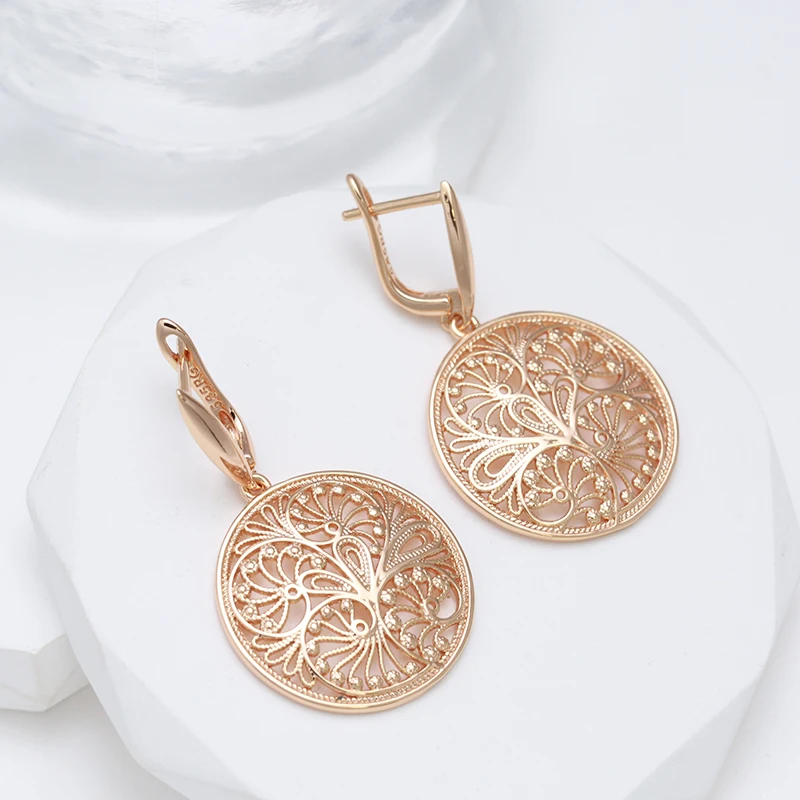 Wbmqda Hollow Metal Flower Lon - Women Accessories Dubai 评论和价格