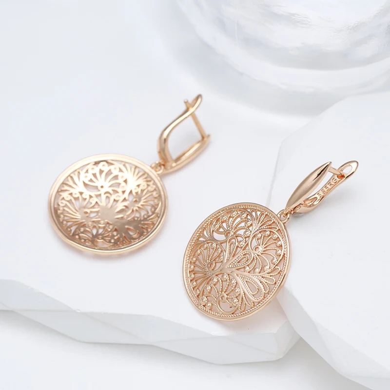 Wbmqda Hollow Metal Flower Lon - Women Accessories Dubai 评论和价格