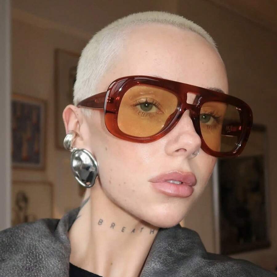 Double Bridge Oversized Square - Sunglasses Oversized Square 评论和价格