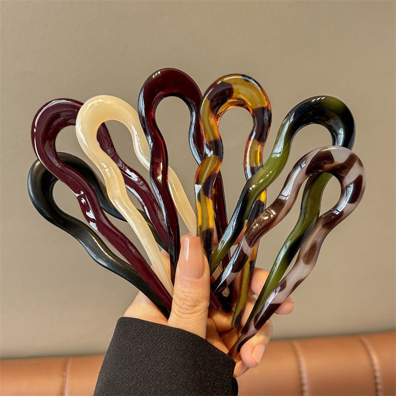 Elegant Acrylic U-shaped Hairp - Women'S Accessories H&M 评论和价格
